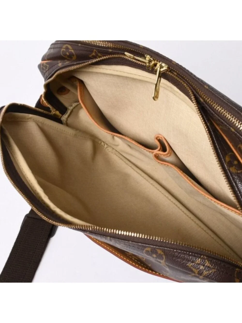 Louis Vuitton this authentic